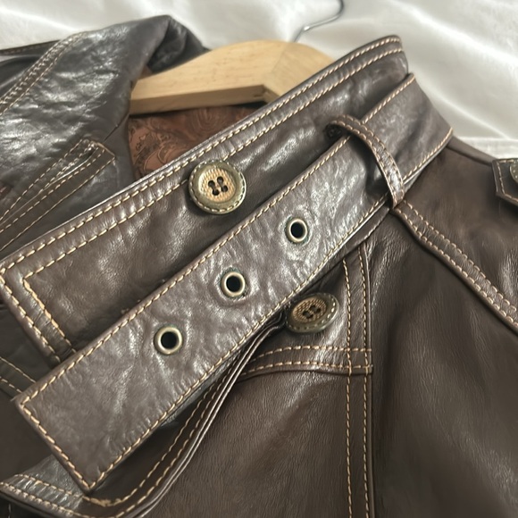 Daniel Leather. Perfect condition. - Picture 5 of 6